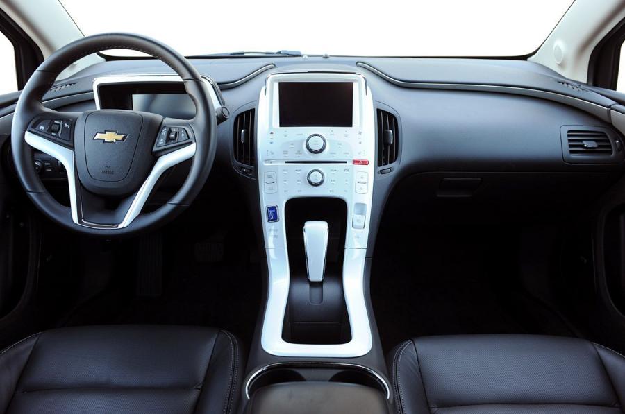  Chevrolet Volt 2011 года  (фото 80 из 356)